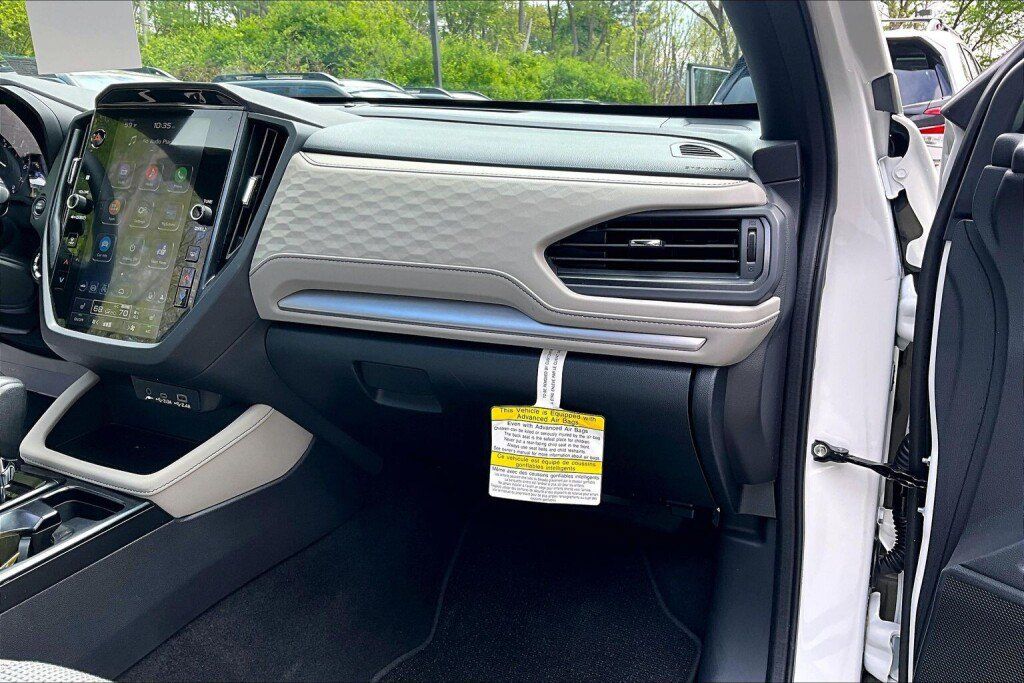 Used 2026 Subaru Forester Premium AWD/4WD image 11