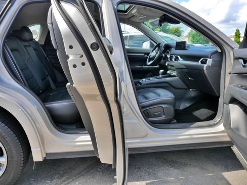 Used 2025 MAZDA CX-5 AWD 2.5 S w/ Preferred Package image 10