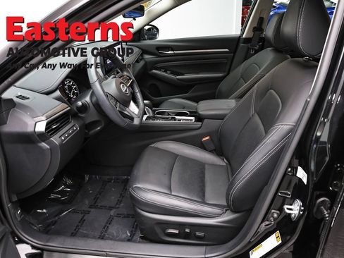 Used 2023 Nissan Altima 2.5 SL FWD image 14