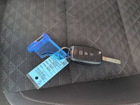 Used 2022 Kia Rio S FWD image 14