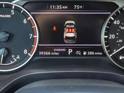 Used 2025 Nissan Rogue SV FWD image 21