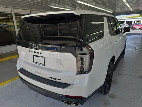 Used 2025 Chevrolet Tahoe RST w/ RST Performance Edition AWD/4WD image 5