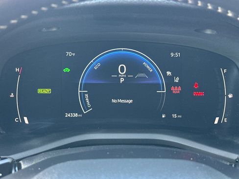 Used 2025 Toyota Camry SE w/ Convenience Package FWD image 24