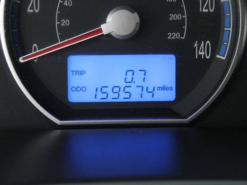 Used 2009 Hyundai Santa Fe Limited FWD image 10