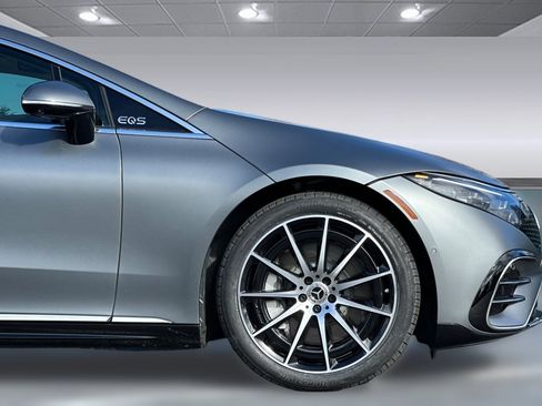 Certified 2023 Mercedes-Benz EQS 580 4MATIC Sedan image 36