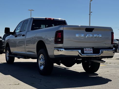 New 2026 RAM 3500 Tradesman AWD/4WD image 8