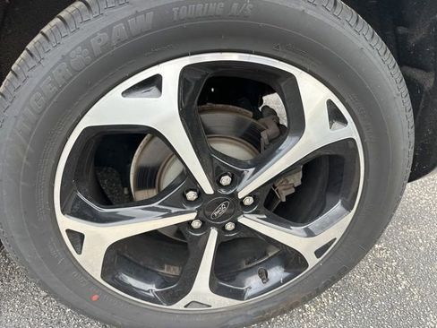 Used 2023 Ford Escape ST-Line Elite AWD/4WD image 6