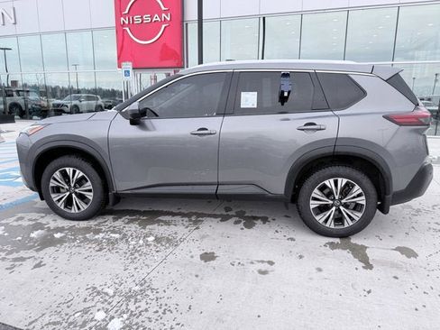 Certified 2021 Nissan Rogue SV w/ Premium Package image 2