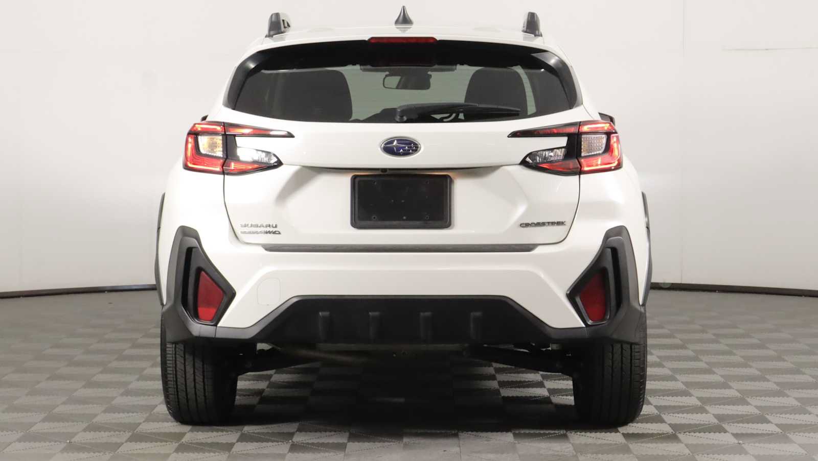Used 2024 Subaru Crosstrek 2.0i Premium AWD/4WD image 8