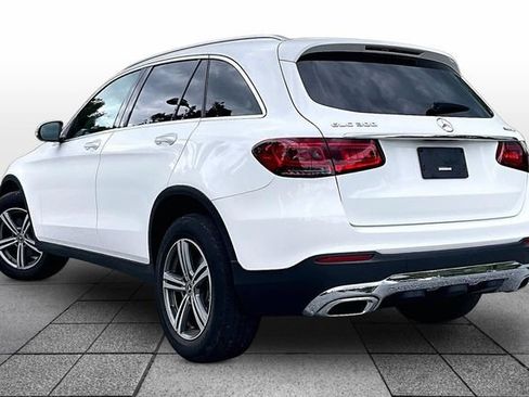 Certified 2020 Mercedes-Benz GLC 300 4MATIC image 4