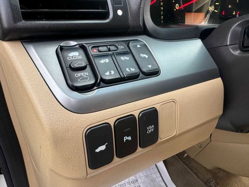 Used 2010 Honda Odyssey Touring image 22