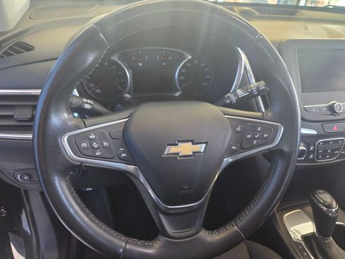 Used 2020 Chevrolet Equinox LT w/ Driver Convenience Package FWD image 34