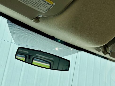 Used 2014 GMC Savana 2500 RWD image 25
