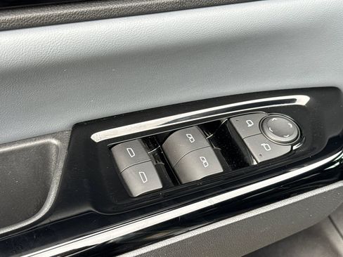 Used 2024 Honda Prologue Touring image 13