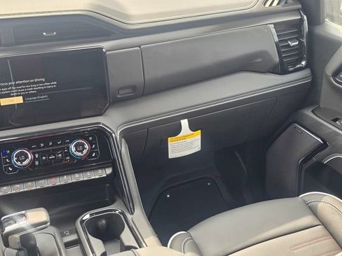 New 2026 GMC Sierra 1500 AT4X AWD/4WD image 15