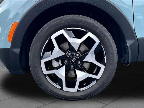 Used 2023 Hyundai Santa Cruz Limited AWD/4WD image 11