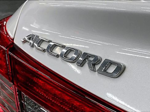 Used 2020 Honda Accord LX image 9