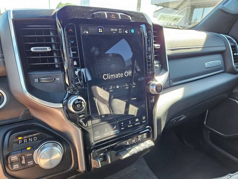 Used 2023 RAM 1500 Laramie AWD/4WD image 26
