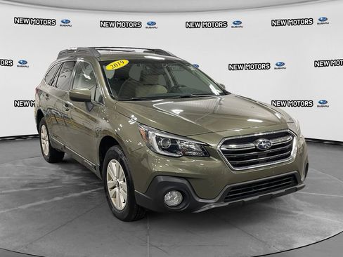 Used 2019 Subaru Outback 2.5i Premium AWD/4WD image 7
