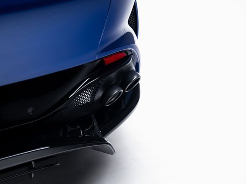 Used 2023 Aston Martin DBX 707 image 33