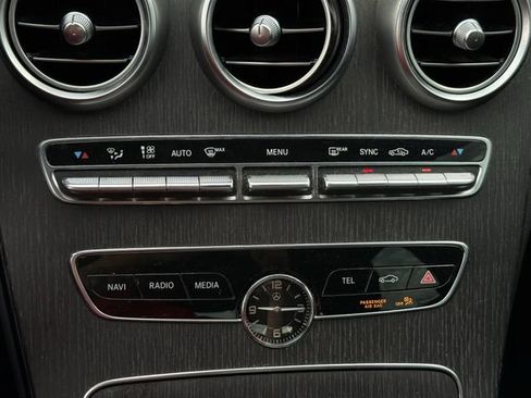 Used 2020 Mercedes-Benz C 300 4MATIC Sedan image 18