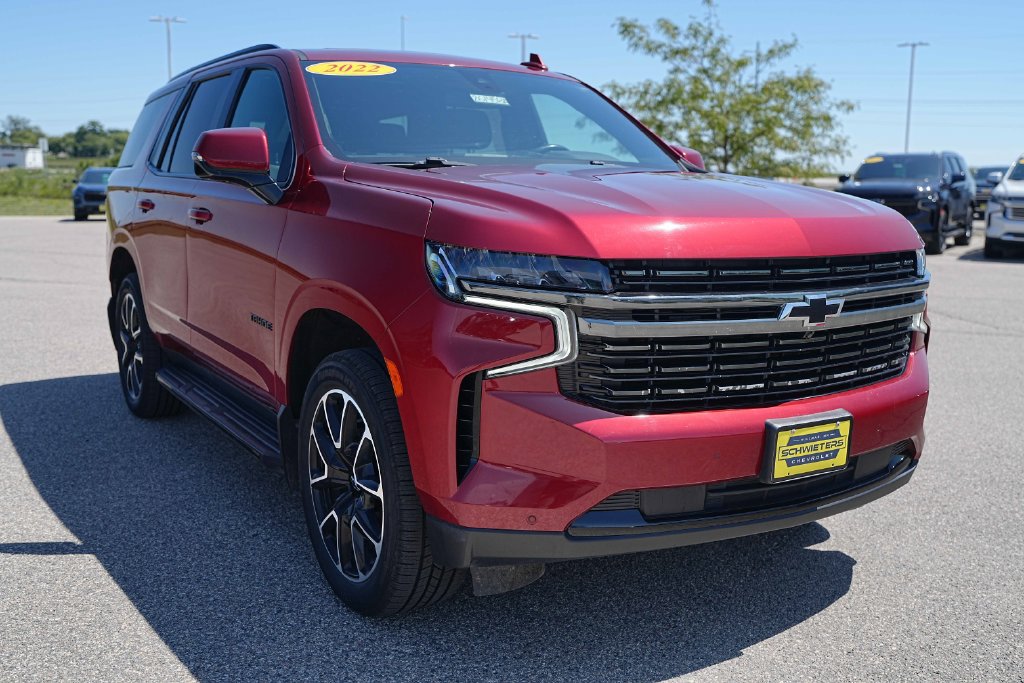 Used 2022 Chevrolet Tahoe RST w/ Luxury Package AWD/4WD image 5