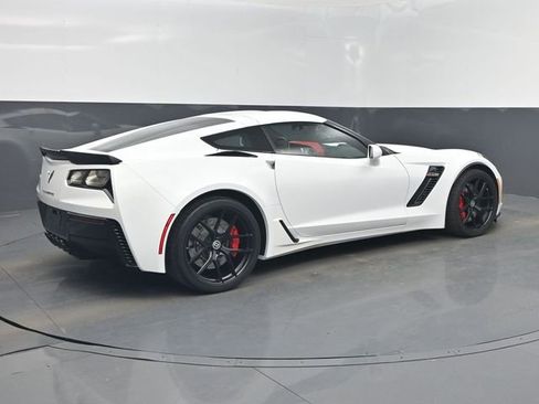 Used 2016 Chevrolet Corvette Z06 w/ 2LZ Preferred Equipment Group image 3