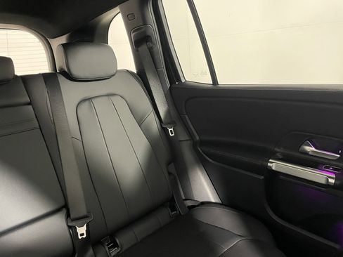 Certified 2025 Mercedes-Benz GLB 250 image 15