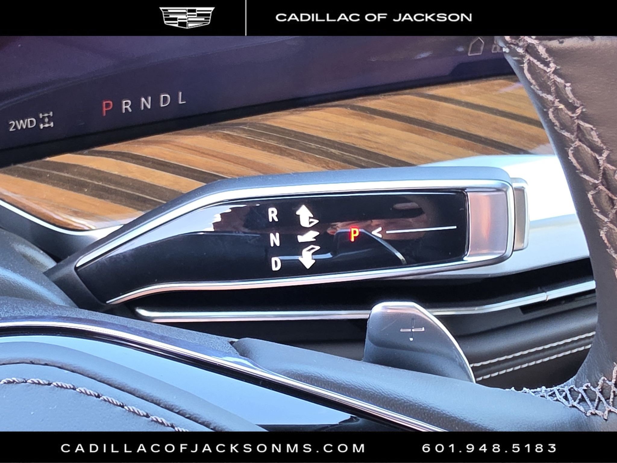 New 2027 Cadillac Escalade Platinum Sport w/ LPO, ONYX Package AWD/4WD image 30