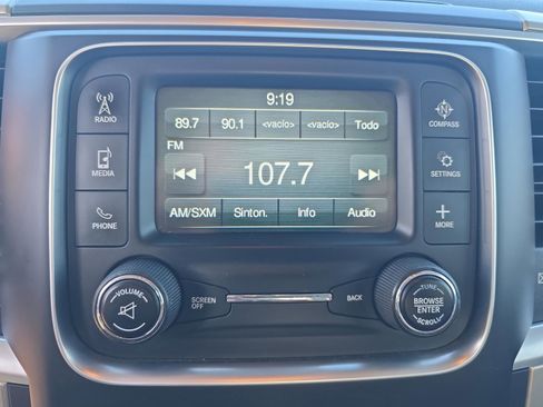 Used 2015 RAM 2500 SLT image 18