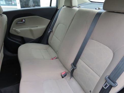 Used 2016 Kia Rio LX image 13