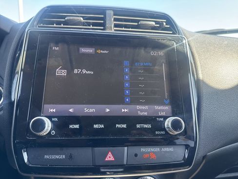 Used 2021 Mitsubishi Outlander Sport SE image 40