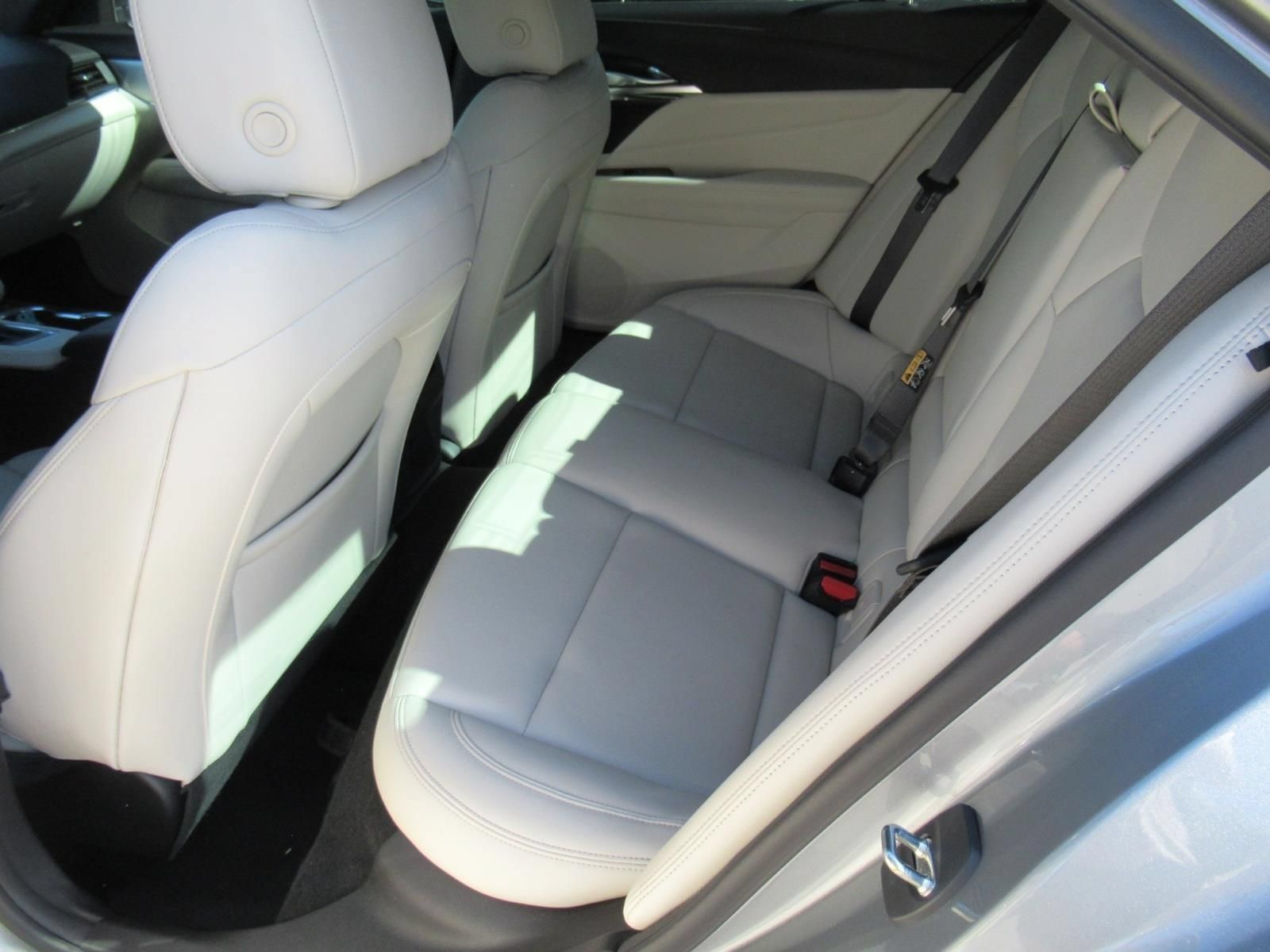 Used 2023 Cadillac CT4 Luxury w/ Sun And Sound Package RWD image 36