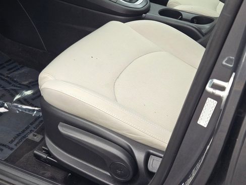 Used 2023 Kia Forte LXS image 20