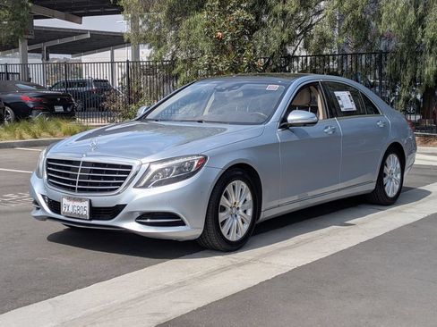 Used 2015 Mercedes-Benz S 550 Sedan image 2