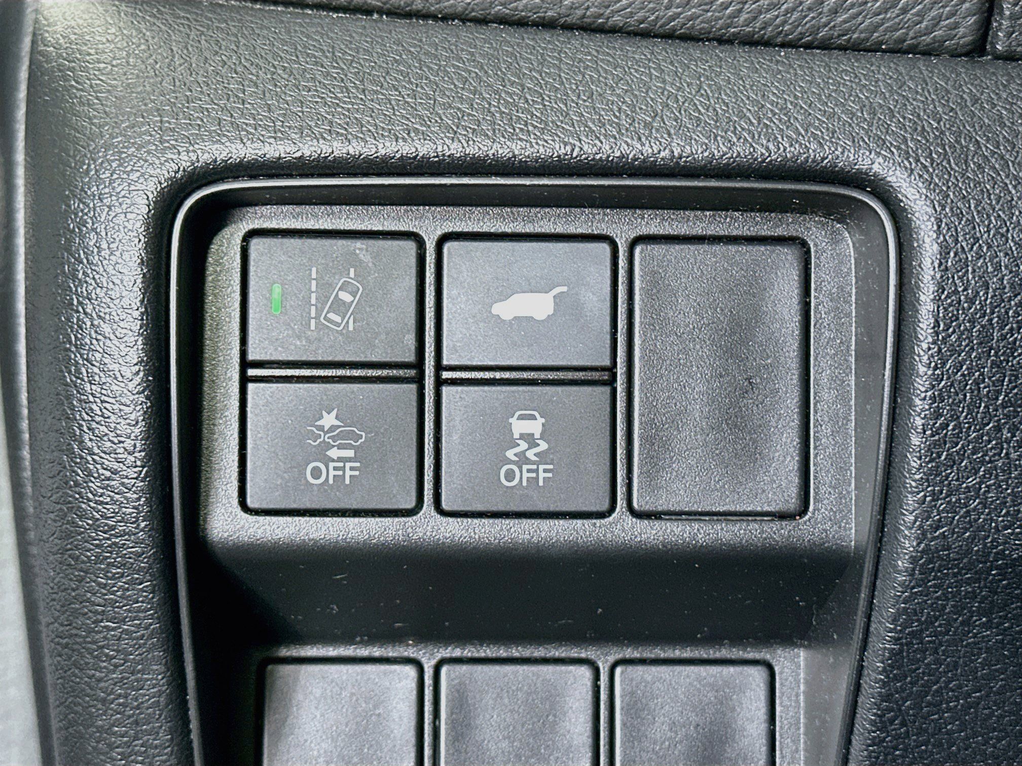 Used 2020 Honda CR-V Touring image 17