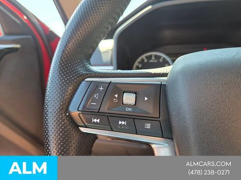 Used 2024 Mitsubishi Outlander SE AWD/4WD image 23