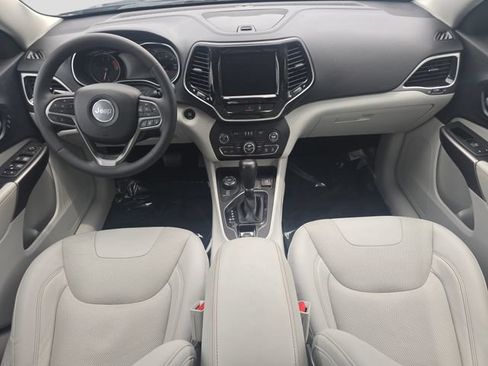 Used 2022 Jeep Cherokee Limited AWD/4WD image 9