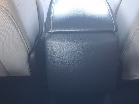 Used 2020 Ford Fusion S FWD image 23