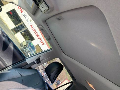 Used 2018 Toyota 4Runner Limited image 9