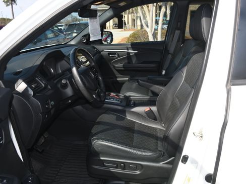 Used 2019 Honda Passport EX-L image 8