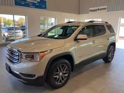 Used 2017 GMC Acadia SLT