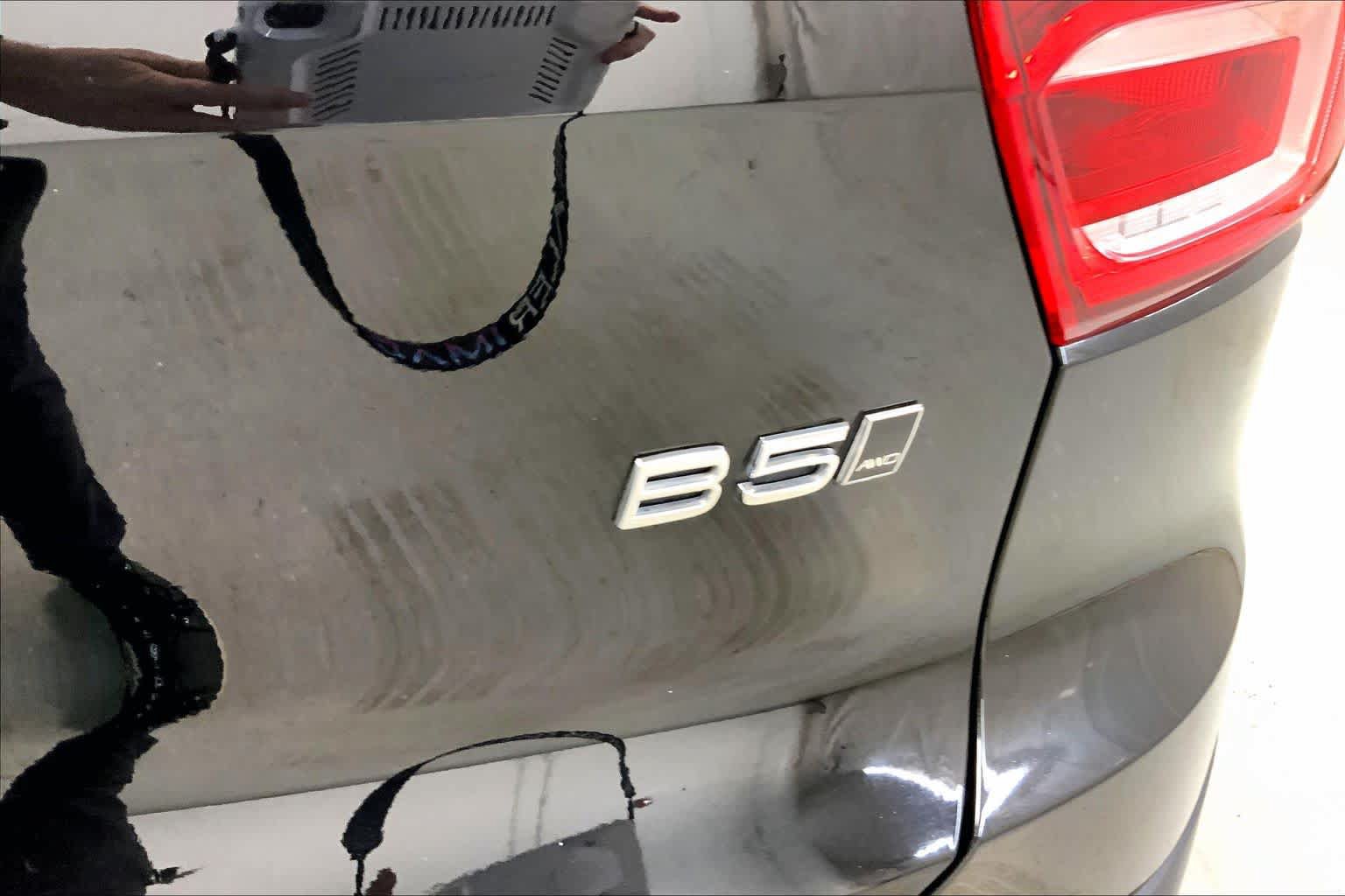 Used 2023 Volvo XC40 B5 Plus w/ Protection Package Premier AWD/4WD image 29