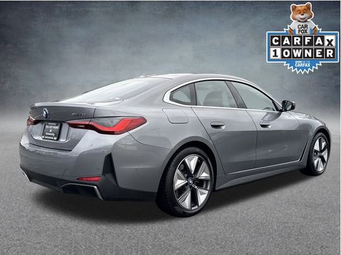 Used 2023 BMW i4 eDrive35 image 9
