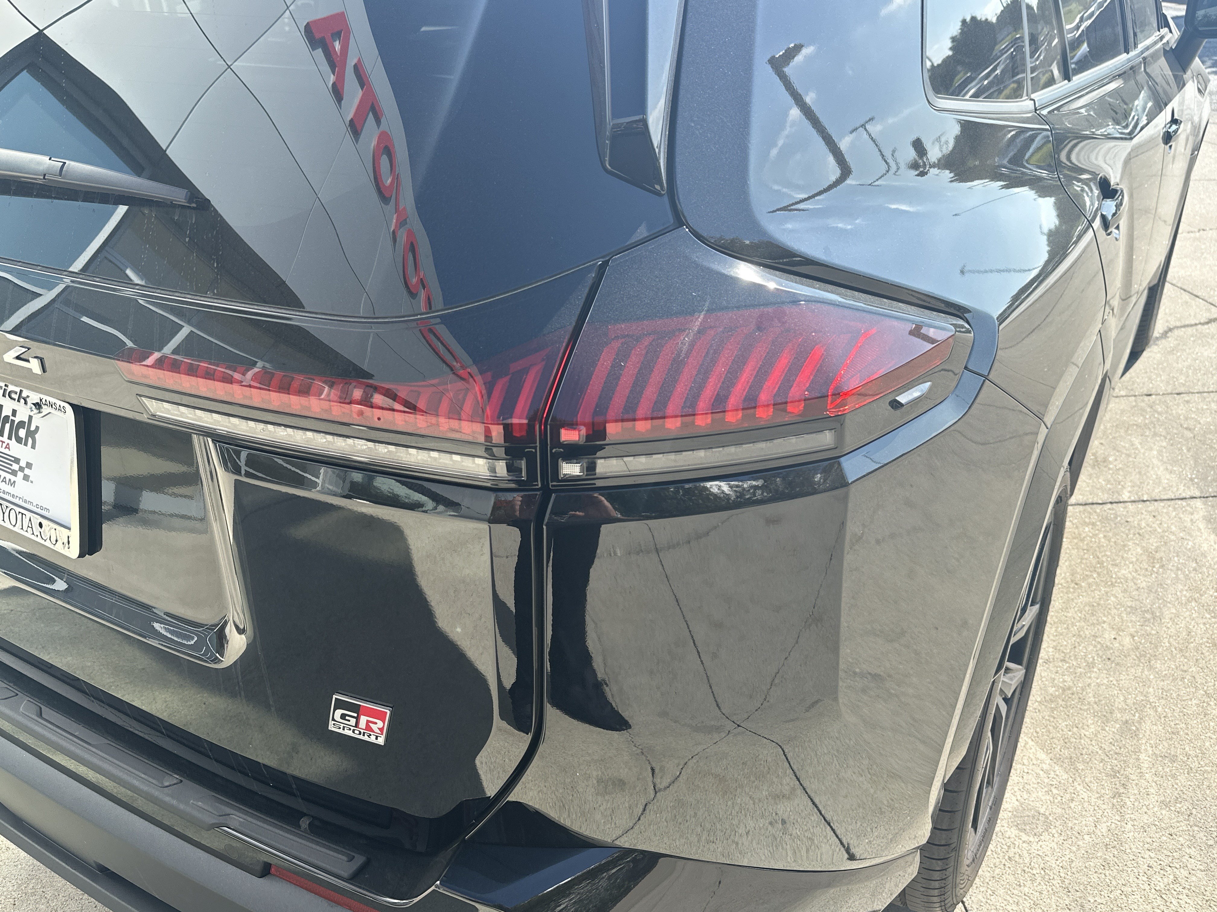 Used 2026 Toyota RAV4 AWD Plug-in Hybrid image 12