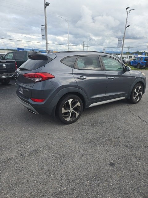Used 2017 Hyundai Tucson Limited w/ Limited Ultimate Package 03 FWD image 12