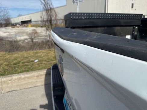 Used 2024 RAM 3500 Tradesman w/ Chrome Appearance Group image 12