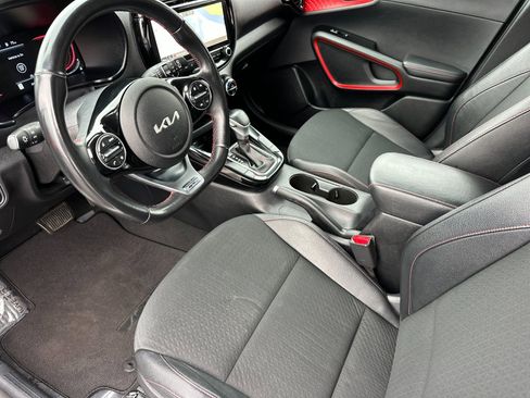 Used 2023 Kia Soul GT-Line image 9