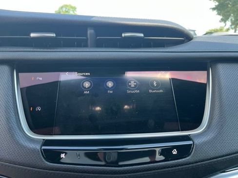 Used 2025 Cadillac XT5 Premium Luxury FWD image 27