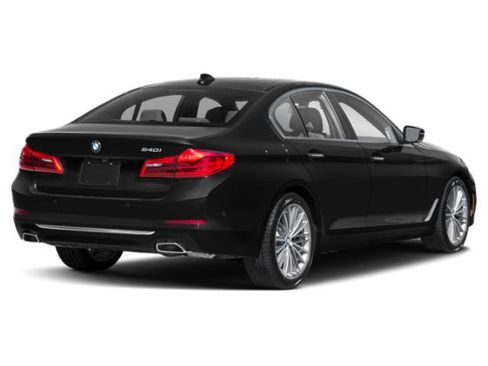 Used 2019 BMW 540i xDrive w/ M Sport Package AWD/4WD image 2